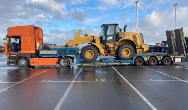 oversized transport - transport ponadgabarytowy